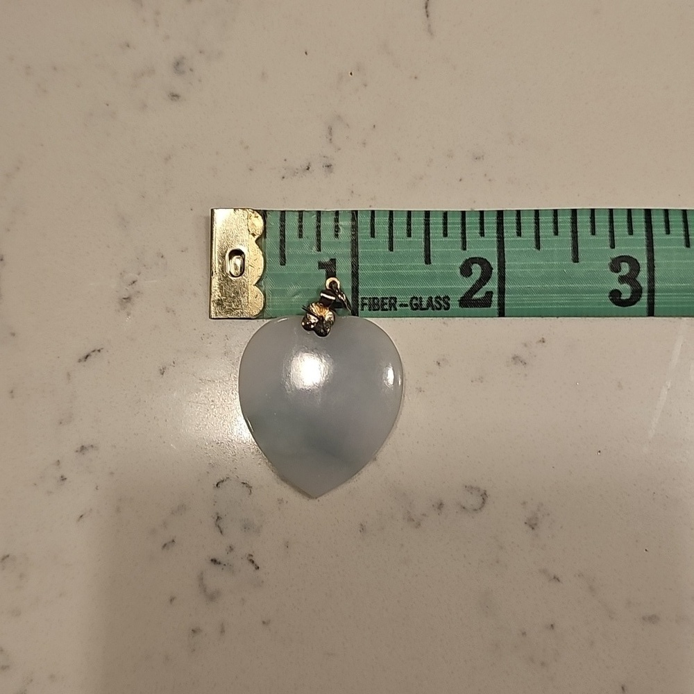 Authentic Jade Heart - Picture 2 of 4